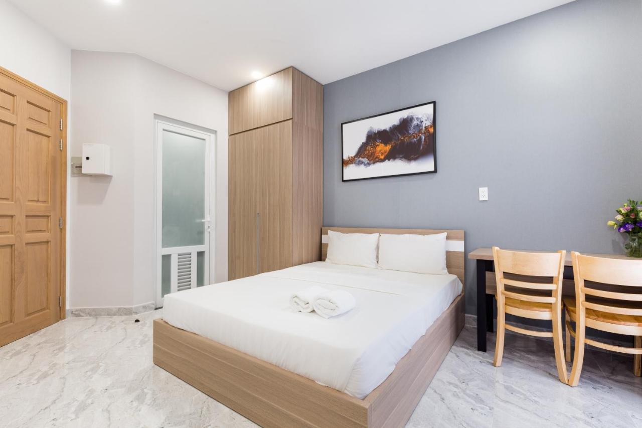 Yours Studio Airport Hotell Ho Chi Minh-staden Exteriör bild