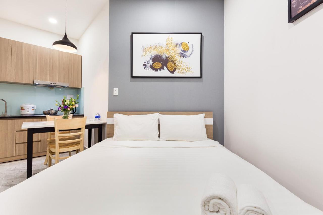 Yours Studio Airport Hotell Ho Chi Minh-staden Exteriör bild