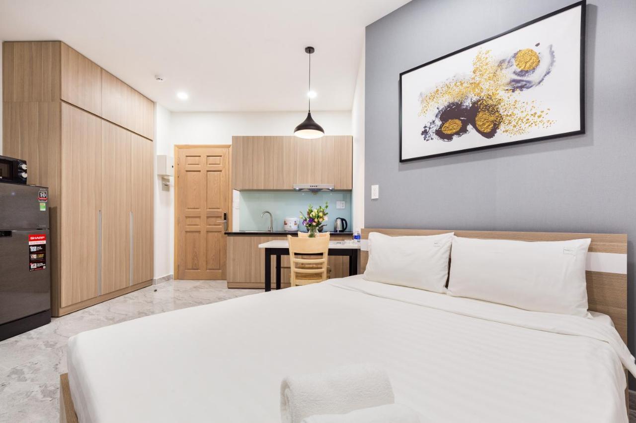 Yours Studio Airport Hotell Ho Chi Minh-staden Exteriör bild