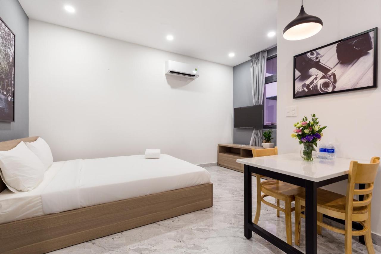 Yours Studio Airport Hotell Ho Chi Minh-staden Exteriör bild