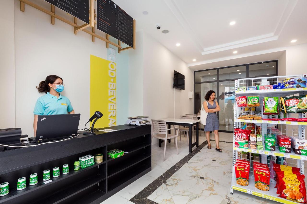 Yours Studio Airport Hotell Ho Chi Minh-staden Exteriör bild