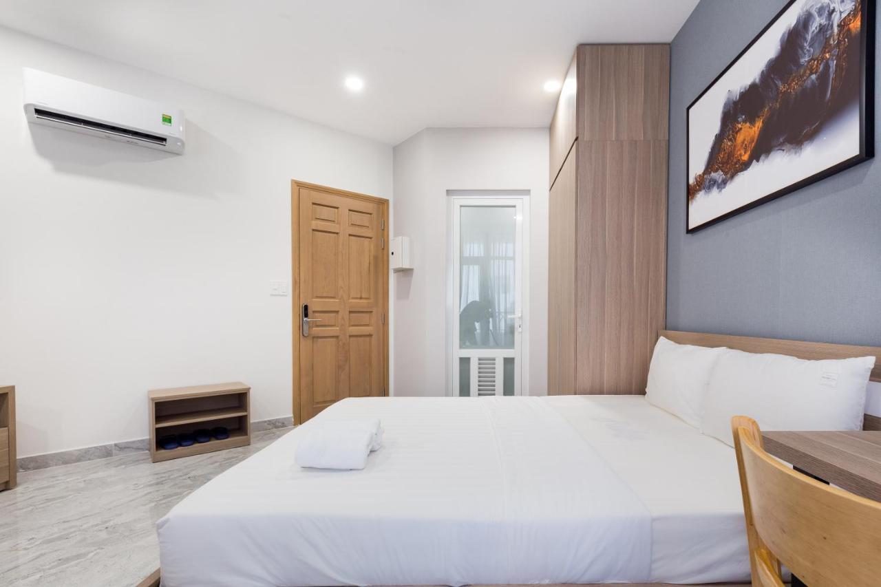 Yours Studio Airport Hotell Ho Chi Minh-staden Exteriör bild