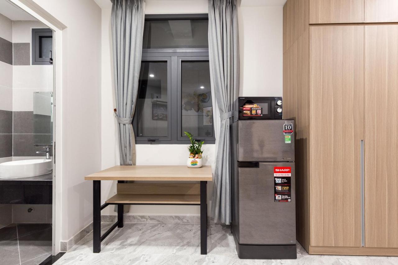Yours Studio Airport Hotell Ho Chi Minh-staden Exteriör bild