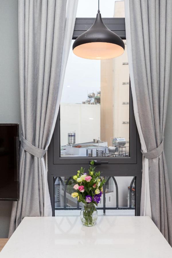 Yours Studio Airport Hotell Ho Chi Minh-staden Exteriör bild