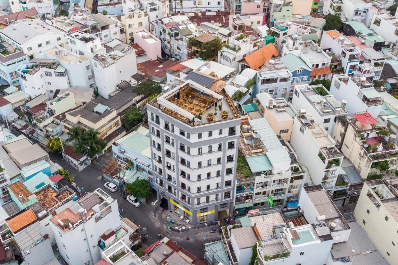Yours Studio Airport Hotell Ho Chi Minh-staden Exteriör bild