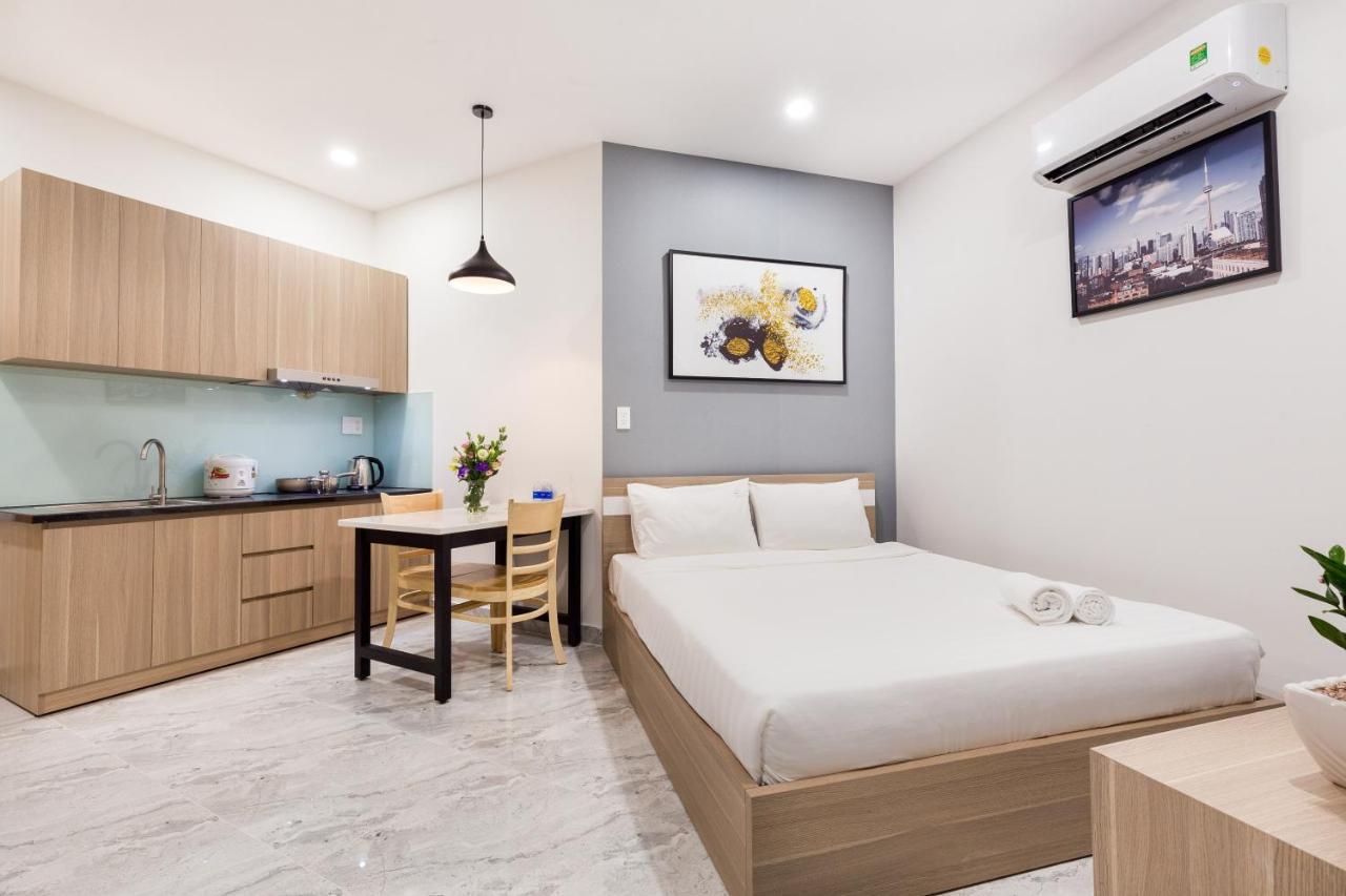 Yours Studio Airport Hotell Ho Chi Minh-staden Exteriör bild