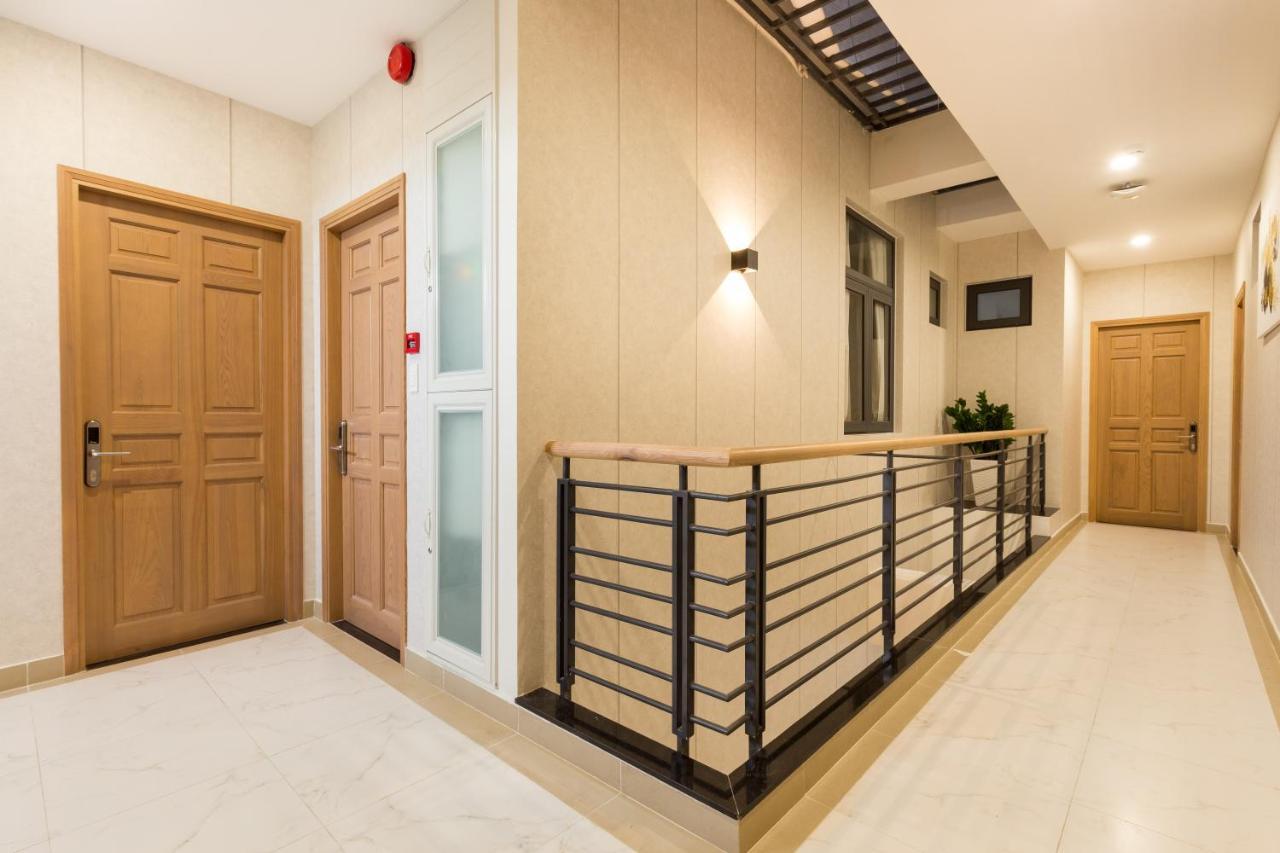Yours Studio Airport Hotell Ho Chi Minh-staden Exteriör bild
