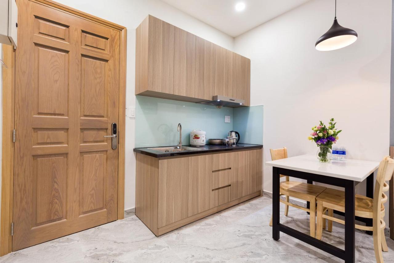 Yours Studio Airport Hotell Ho Chi Minh-staden Exteriör bild