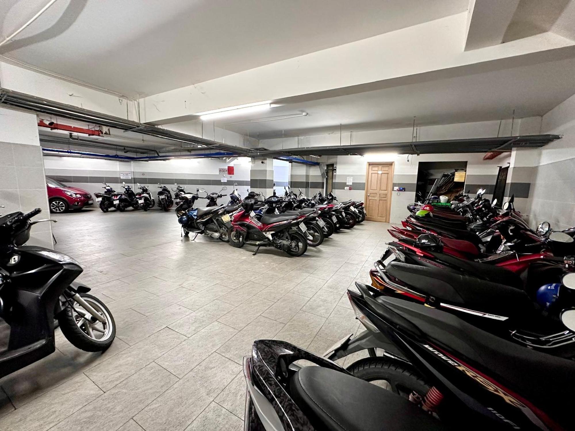 Yours Studio Airport Hotell Ho Chi Minh-staden Exteriör bild